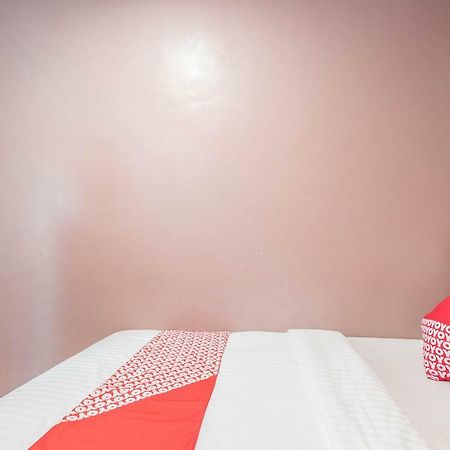 Oyo 286 Haji Saaba 20 Syariah Hotel Jakarta Buitenkant foto